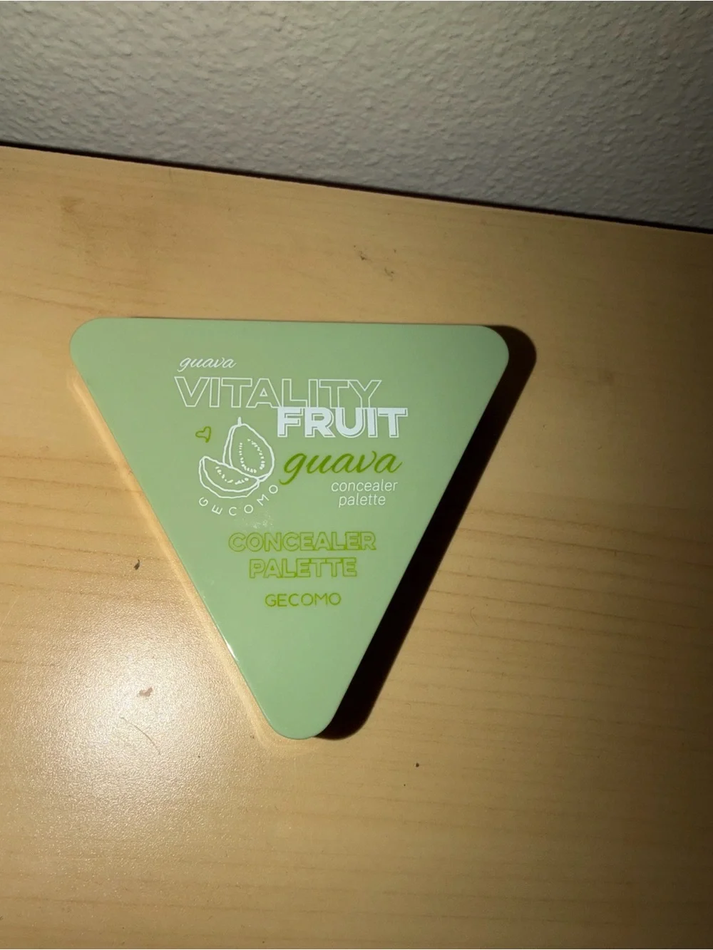 Vitality Fruit Guava Concealer Palette - Mint Green